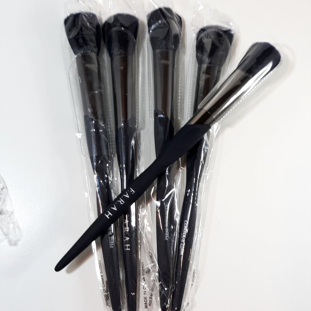 5 pc Set F.A.R.A.H Contour Brush #218 Makeup Brush